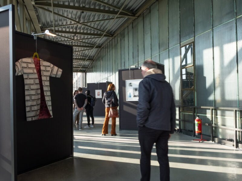 expositie Op Glad IJs in de Lochal Tilburg